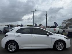 2020 Toyota
Corolla Ascent Sport Hybrid