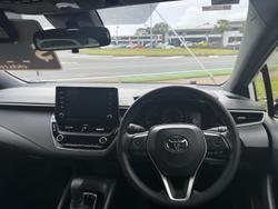 2020 Toyota
Corolla Ascent Sport Hybrid