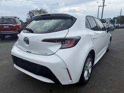 2020 Toyota
Corolla Ascent Sport Hybrid