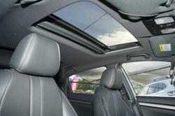 2019 Honda
Civic VTi-LX