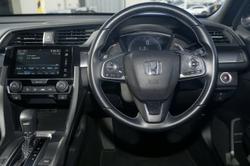 2019 Honda
Civic VTi-LX