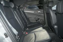 2019 Honda
Civic VTi-LX