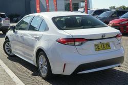 2022 Toyota
Corolla Ascent Sport Hybrid