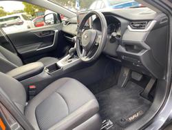 2022 Toyota
                RAV4 GX