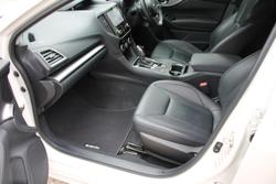 2019 Subaru
Impreza 2.0i-S
