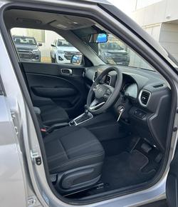 2025 Hyundai Venue QX.V5 MY26 Shimmering Silver