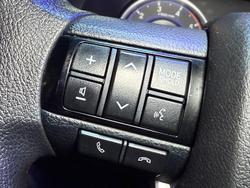 2018 Toyota
Hilux SR