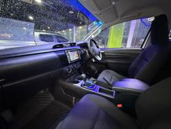 2018 Toyota
Hilux SR