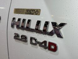 2018 Toyota
Hilux SR