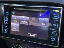 2018 Toyota
Hilux SR