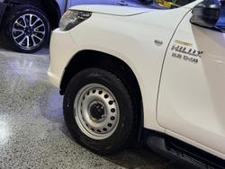 2018 Toyota
Hilux SR