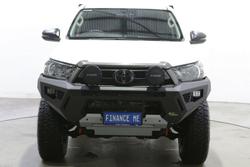 2024 Toyota
Hilux SR
