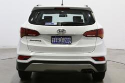 2015 Hyundai
Santa Fe Active