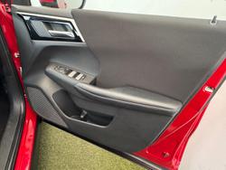 2022 Mitsubishi
Outlander ES