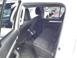 2021 Toyota
Hilux SR5