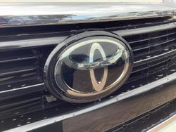 2021 Toyota
Hilux SR5