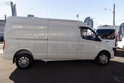 2024 LDV
V80