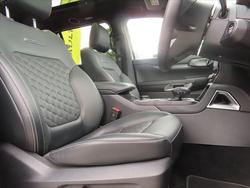 2024 Ford
Everest Platinum