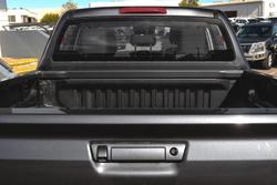 2025 Isuzu
D-MAX LS-M