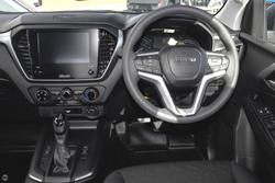 2025 Isuzu
D-MAX LS-M