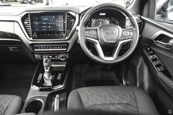 2025 Isuzu D-MAX LS-U