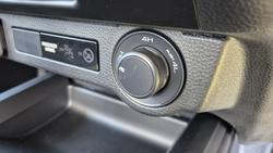 2025 Isuzu
D-MAX SX
