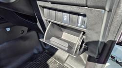 2025 Isuzu
D-MAX SX