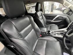 2017 Mitsubishi
Pajero Sport Exceed