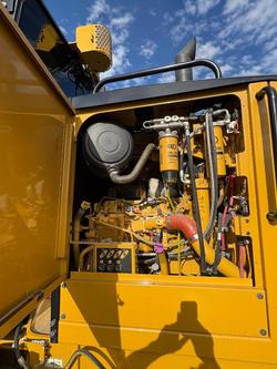 2022 Caterpillar 140 Yellow