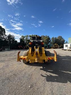 2022 Caterpillar 140 Yellow