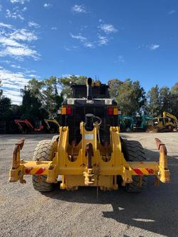 2022 Caterpillar 140 Yellow