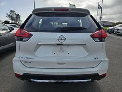 2019 Nissan
X-TRAIL ST