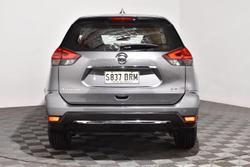 2017 Nissan
X-TRAIL ST