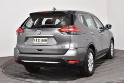 2017 Nissan
X-TRAIL ST