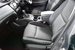 2017 Nissan
X-TRAIL ST