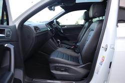 2021 Volkswagen
Tiguan 162TSI R-Line
