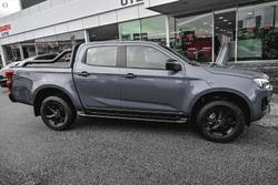 2025 Isuzu
D-MAX X-RIDER
