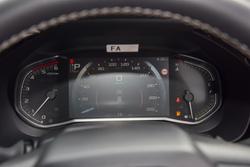 2025 Isuzu
D-MAX BLADE