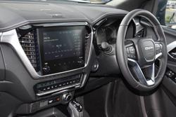 2025 Isuzu
D-MAX LS-U