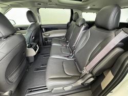 2025 Kia
                Carnival GT-Line