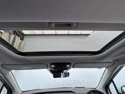 2025 Kia
                Carnival GT-Line