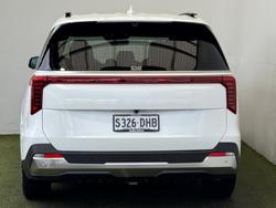 2025 Kia
                Carnival GT-Line