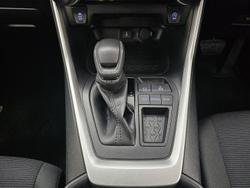 2022 Toyota
RAV4 GX