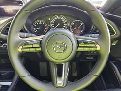 2025 Mazda
                3 G25 Evolve SP