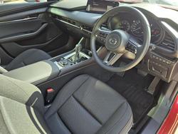 2025 Mazda
                3 G25 Evolve SP