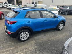 2022 KIA
STONIC S