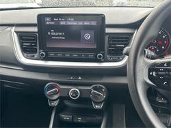 2022 KIA
STONIC S