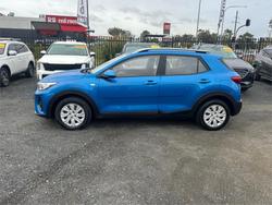 2022 KIA
STONIC S