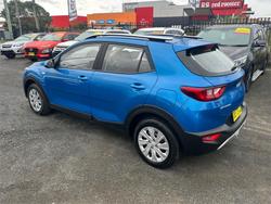 2022 KIA
STONIC S
