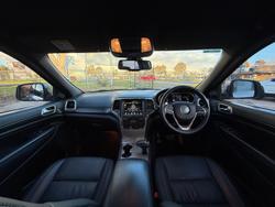 2014 Jeep Grand Cherokee Laredo WK MY15 4X4 Dual Range Billet Silver